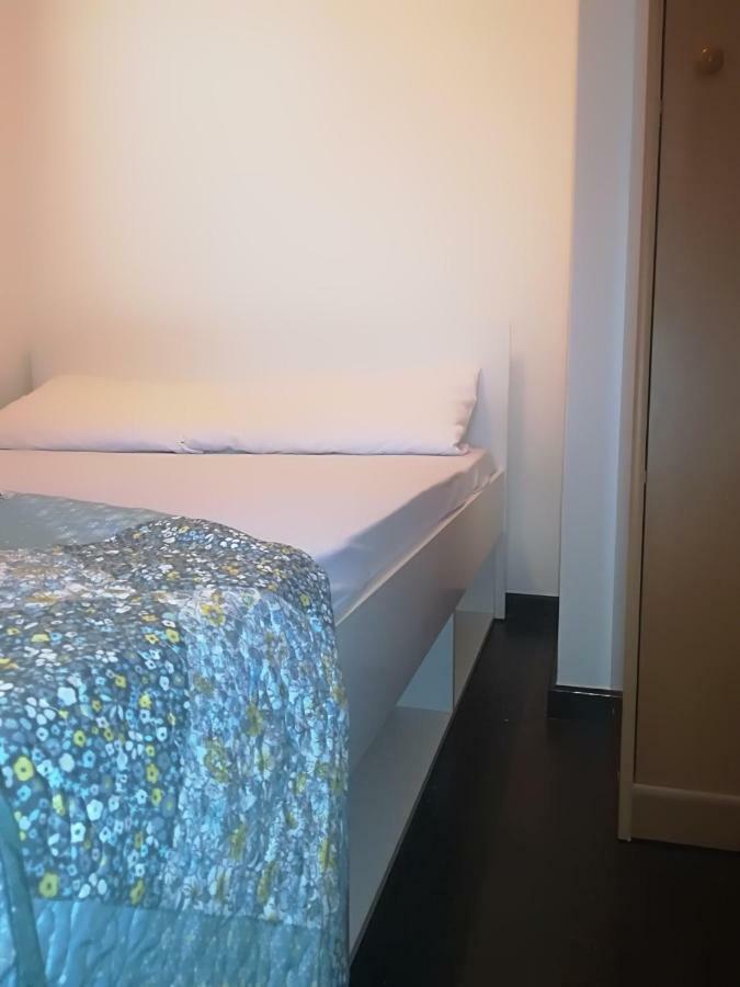 Apartman Brzovic 奥米什 外观 照片